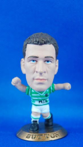 MC368 Chris Sutton Celtic (H) Microstars UK Series 02